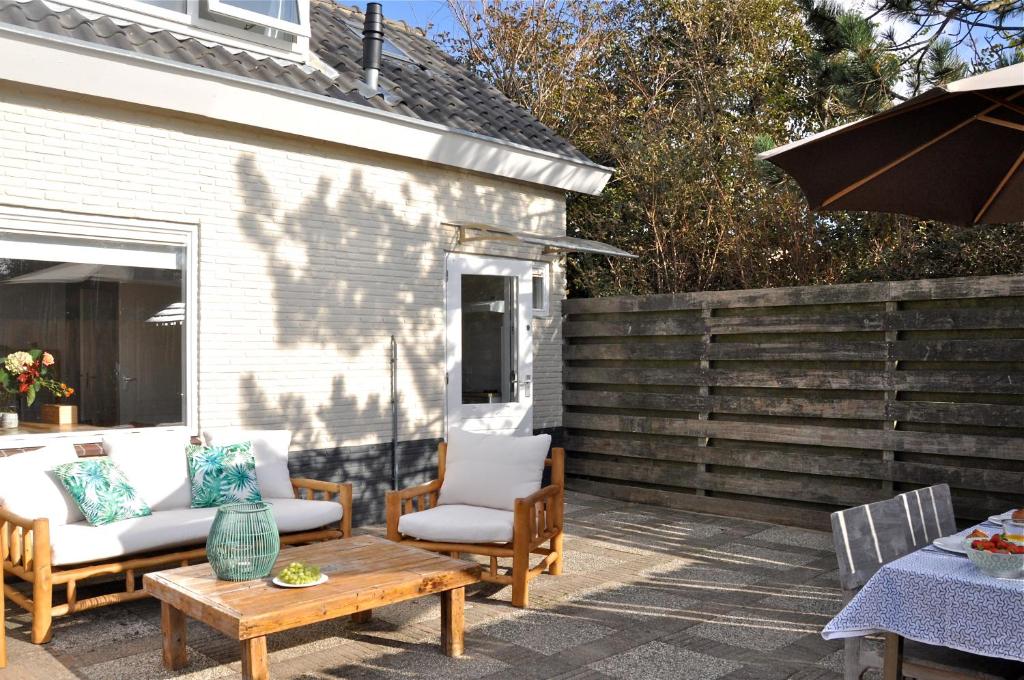 Beachhouse Bosweg room 1